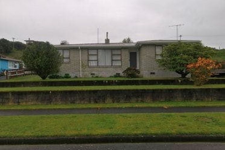 Photo of property in 15 Campbell Street, Taumarunui, 3920