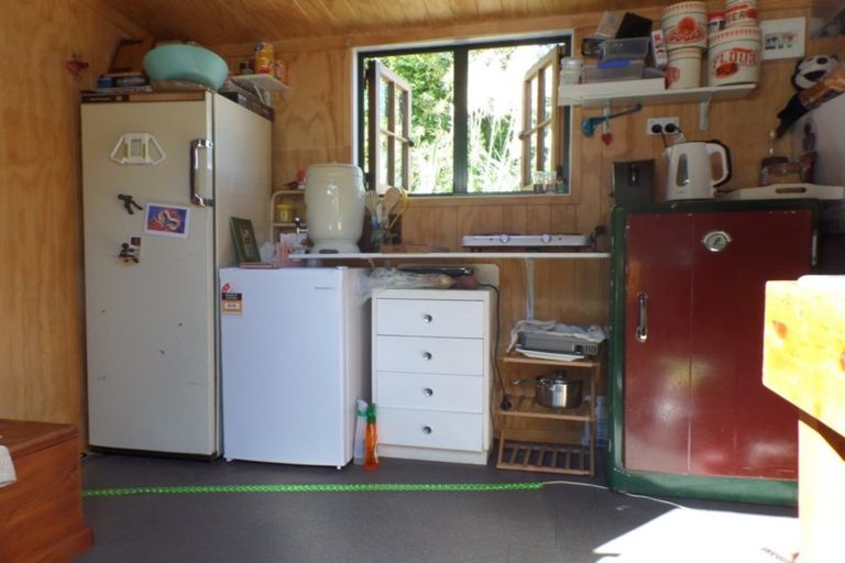 Photo of property in 402 Karaka Road, Thames, 3500