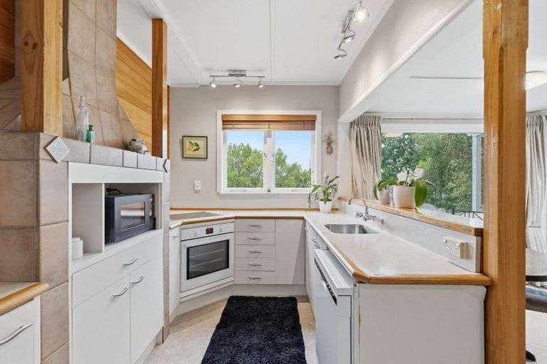 Photo of property in 24 Sutton Crescent, Hillcrest, Hamilton, 3216