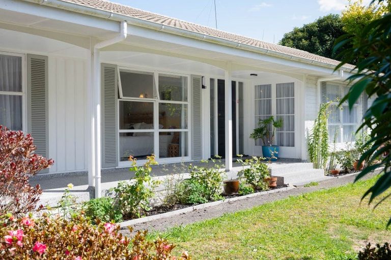 Photo of property in 27 Samuel Place, Queenwood, Hamilton, 3210