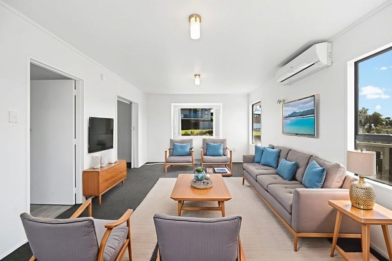 Photo of property in 83 Gilbass Avenue, Hamilton Lake, Hamilton, 3204