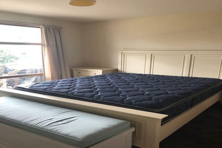 Photo of property in 2/30 Wairakei Road, Strowan, Christchurch, 8052