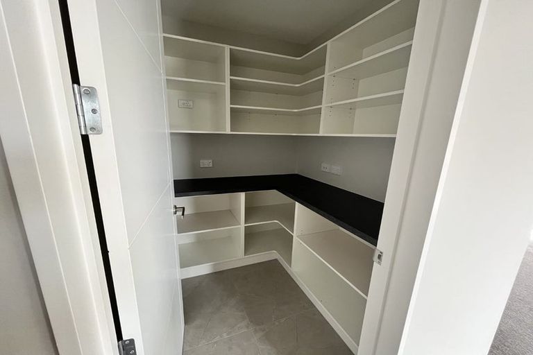 Photo of property in 23 Lovelock Avenue, Rolleston, 7615