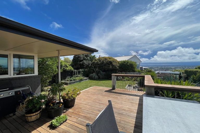 Photo of property in 124 Major Hornbrook Road, Mount Pleasant, Christchurch, 8081