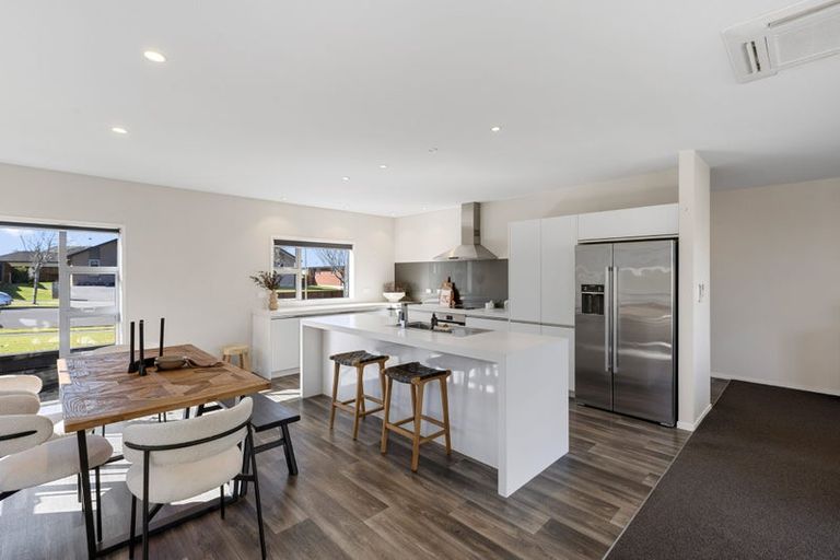 Photo of property in 98 Stirling Drive, Morrinsville, 3300