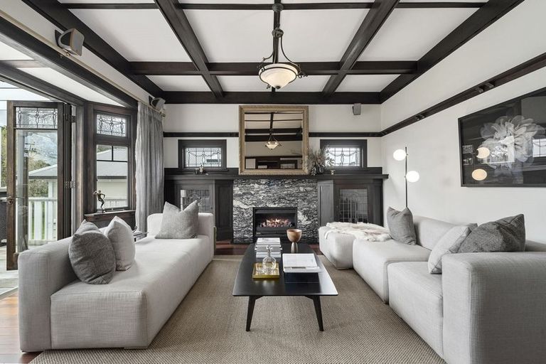 Photo of property in 20 Seabreeze Road, Narrow Neck, Auckland, 0624