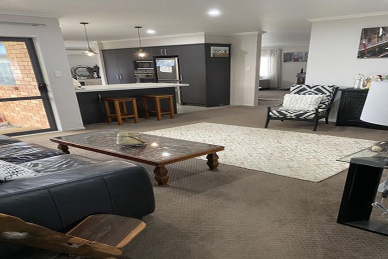 Photo of property in 2 Wakatere Place, Thames, 3500