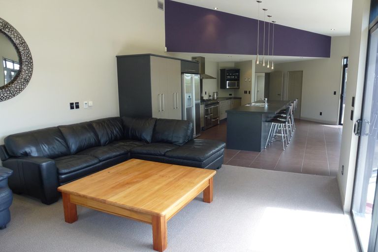 Photo of property in 430 College Street, Hokowhitu, Palmerston North, 4410