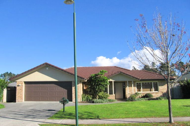 Photo of property in 6 Lantern Court, Henderson, Auckland, 0612