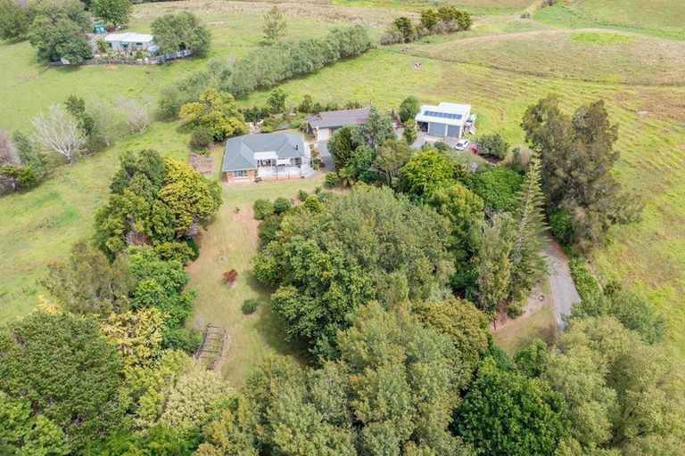 Photo of property in 43 Tomarata Valley Road, Wellsford, 0974
