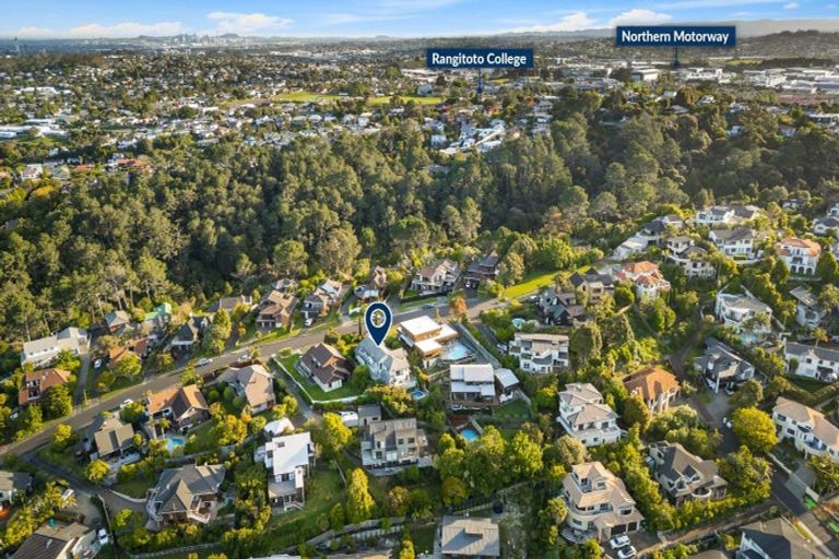 Photo of property in 28 Bellbird Rise, Murrays Bay, Auckland, 0630