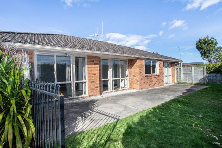 Photo of property in 2 Parkside Drive, Huntington, Hamilton, 3210