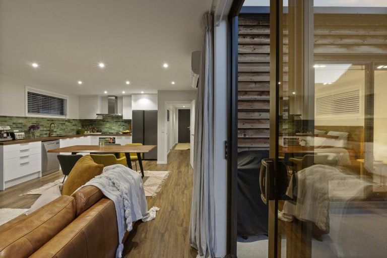 Photo of property in 33 Dewar Street, Lake Hayes, Queenstown, 9304