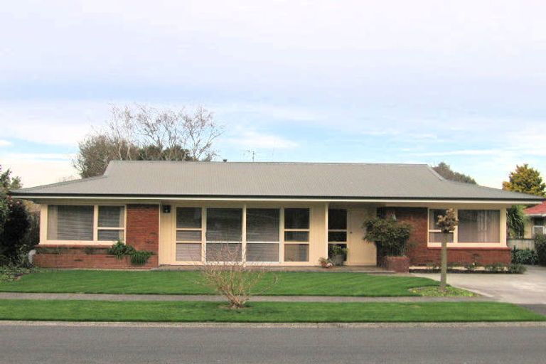 Photo of property in 4 Delamare Road, St Andrews, Hamilton, 3200