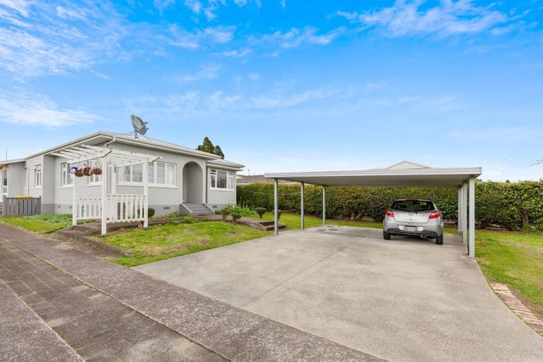 Photo of property in 4 Glen Terrace, Te Puke, 3119
