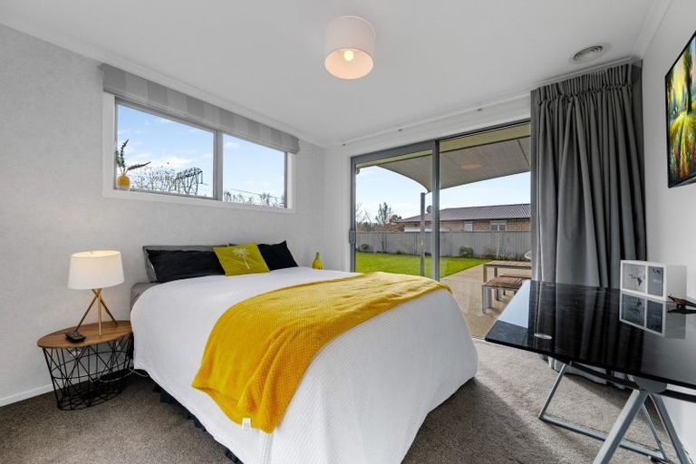 Photo of property in 16 Briar Crescent, Alexandra, 9320