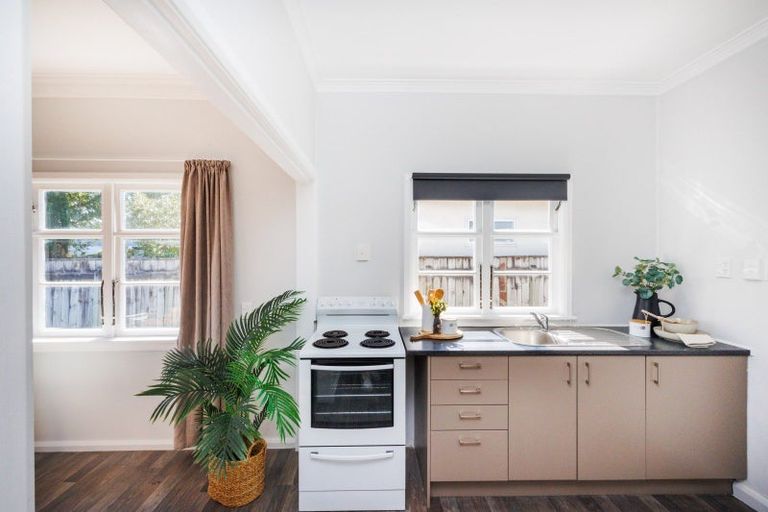 Photo of property in 230a Tremaine Avenue, Highbury, Palmerston North, 4412