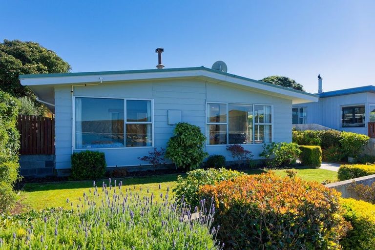 Photo of property in 21 Kaka Road, South Bay, Kaikoura, 7300