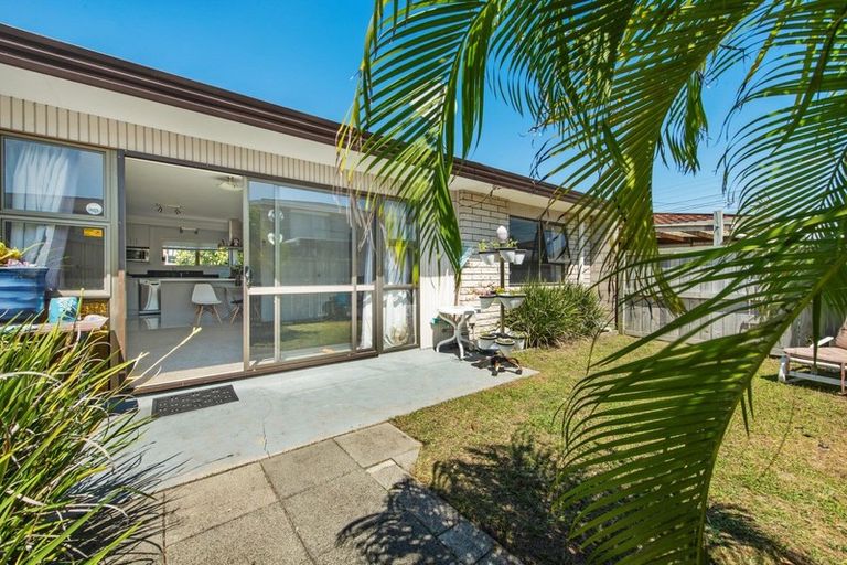 Photo of property in 2/9 Leander Street, Mount Maunganui, 3116