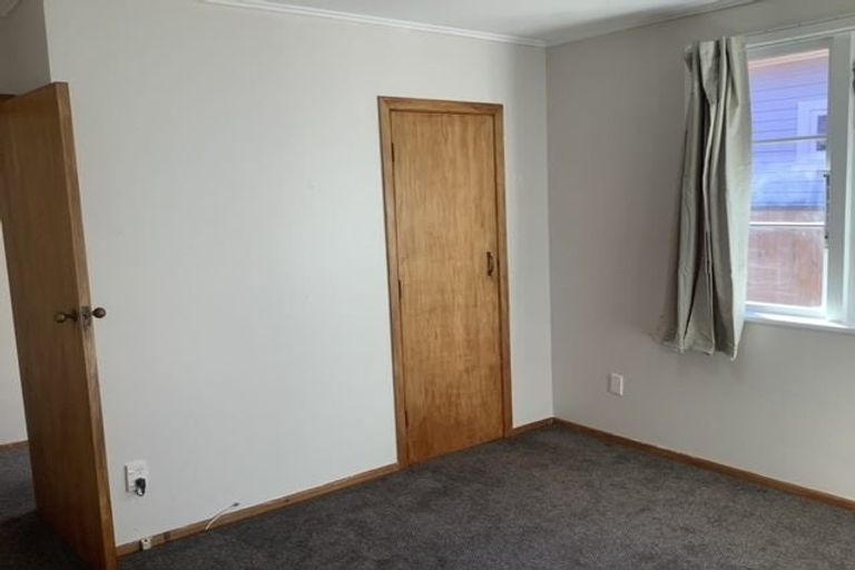 Photo of property in 125 Kings Crescent, Hutt Central, Lower Hutt, 5010