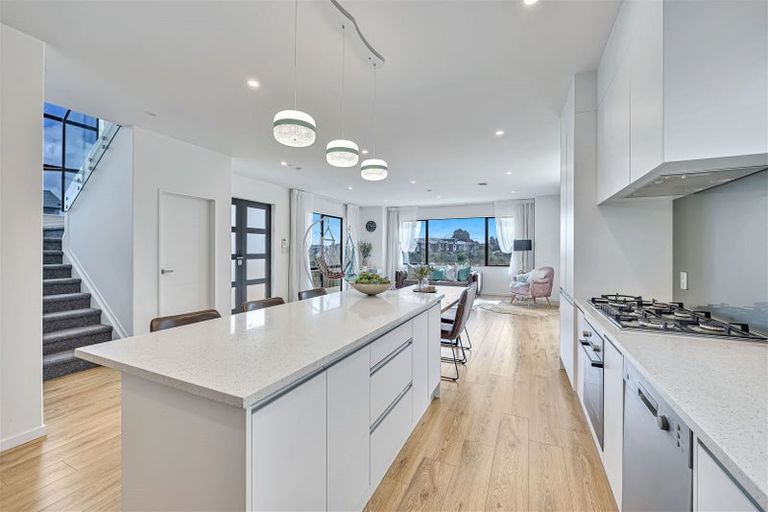 Photo of property in 11 Eros Road, Flat Bush, Auckland, 2019