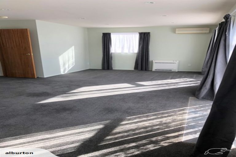 Photo of property in 76 Bainfield Road, Waikiwi, Invercargill, 9810