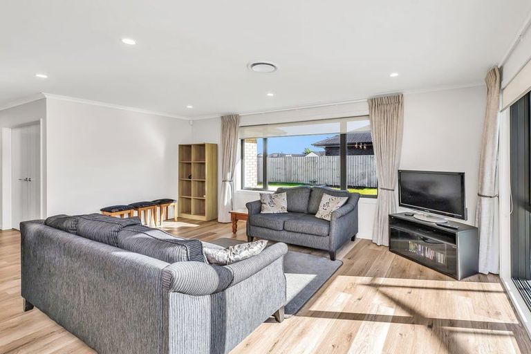 Photo of property in 9 Martini Avenue, Leeston, 7632