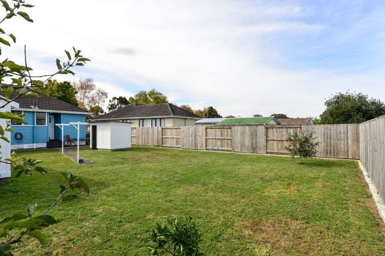 Photo of property in 40 Montgomery Crescent, Bader, Hamilton, 3206