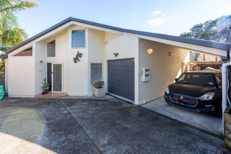 Photo of property in 1/31 William Souter Street, Forrest Hill, Auckland, 0620