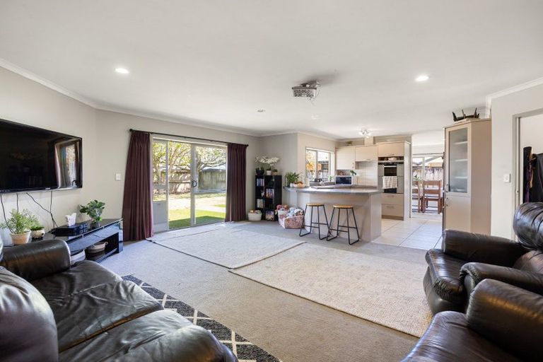 Photo of property in 13 Alderwick Place, Rototuna North, Hamilton, 3210