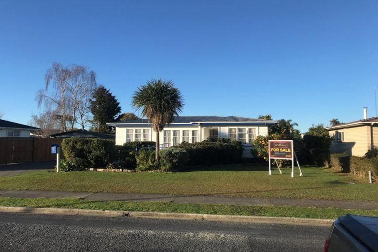 Photo of property in 6 Totara Street, Edgecumbe, 3120