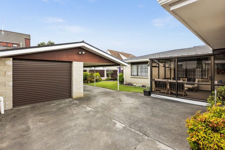 Photo of property in 25 Surrey Street, Taradale, Napier, 4112
