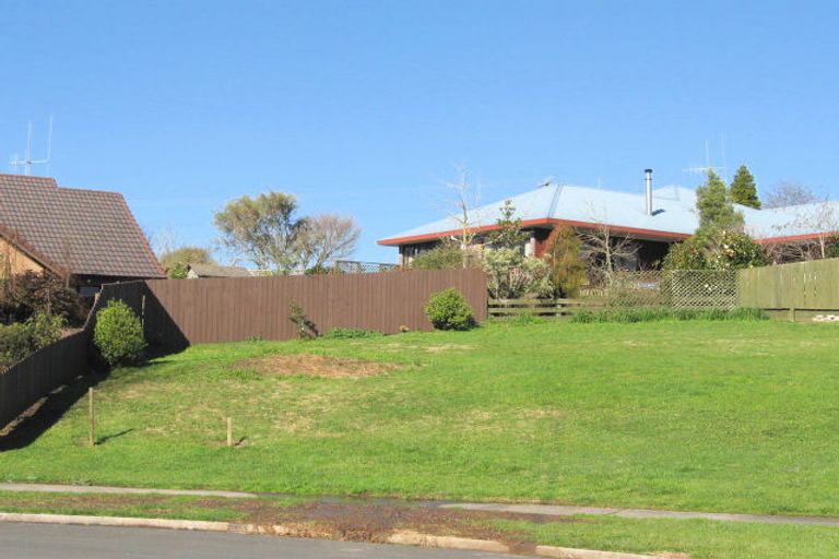 Photo of property in 26 Waipuna Place, Rototuna, Hamilton, 3210