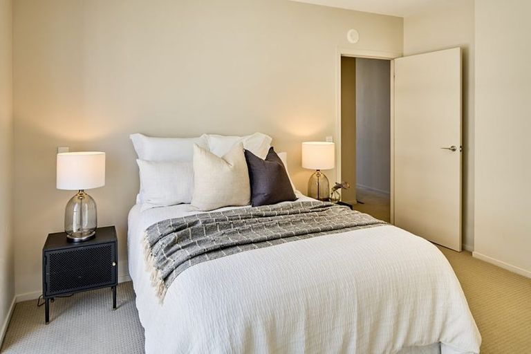 Photo of property in Trinity Apartments, 705/19 College Street, Te Aro, Wellington, 6011