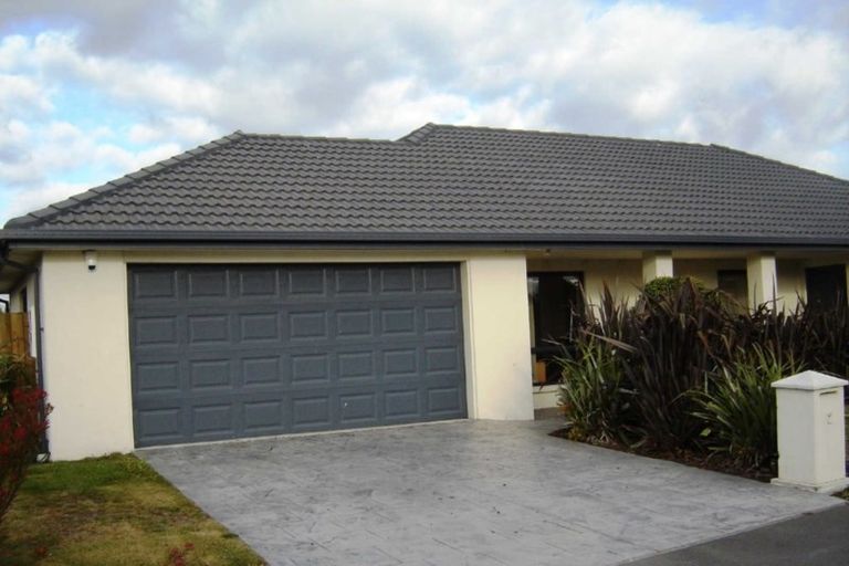 Photo of property in 2 Limes Avenue, Parklands, Christchurch, 8083