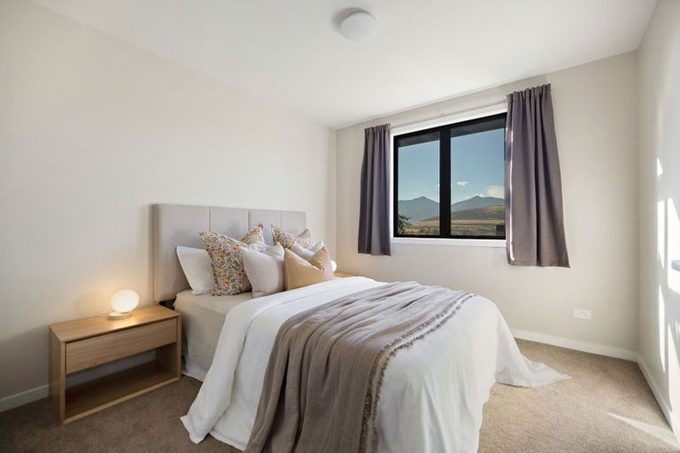 Photo of property in 10 Ellesmere Avenue, Jacks Point, Queenstown, 9371