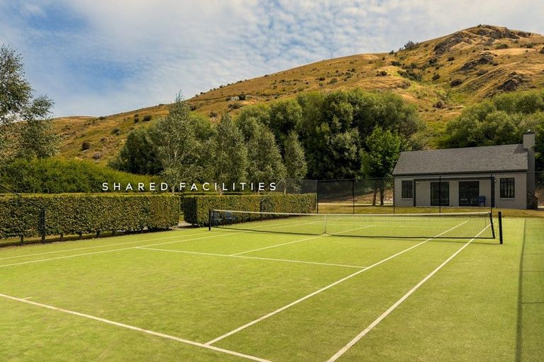 Photo of property in 4 Ellen Johnson Terrace, Lake Hayes, Queenstown, 9371