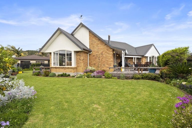 Photo of property in 27 Ridgeway Road, Pukekohe, 2120