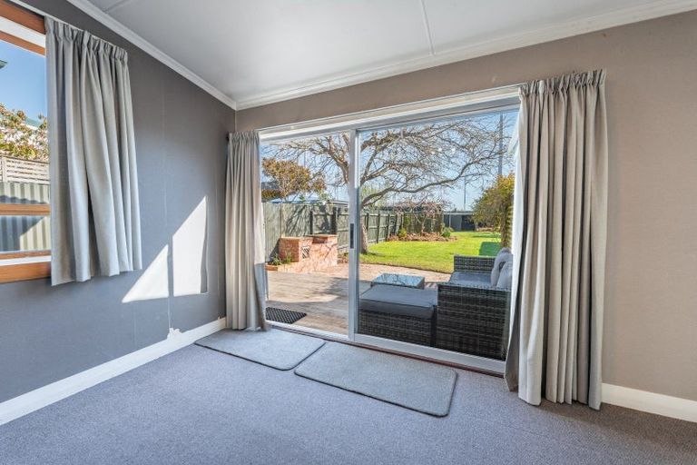 Photo of property in 35 Raymond Street, West End, Timaru, 7910