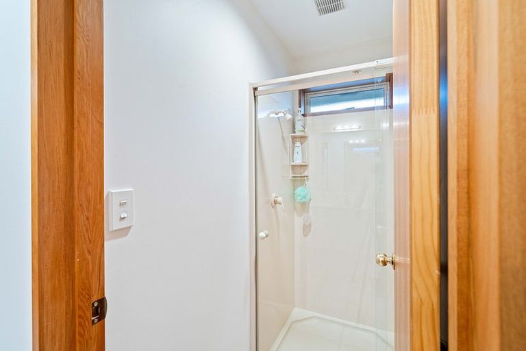 Photo of property in 70a Colman Avenue, Sockburn, Christchurch, 8042