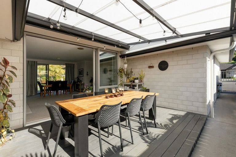 Photo of property in 13 Shoreview Close, Omokoroa, 3114