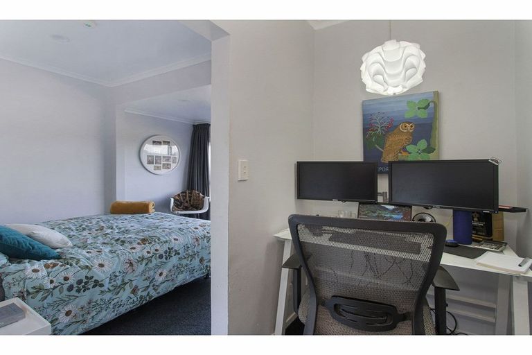 Photo of property in 103 Royal Road, Massey, Auckland, 0614