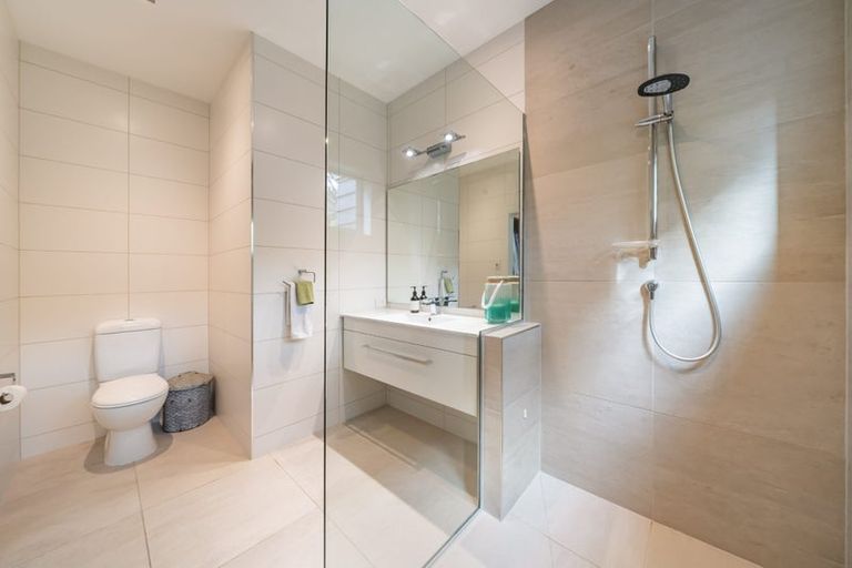 Photo of property in 9 Sylvan Way, Silverstream, Upper Hutt, 5019