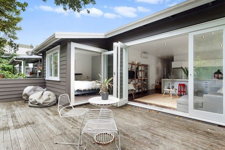 Photo of property in 26 Georgina Street, Freemans Bay, Auckland, 1011