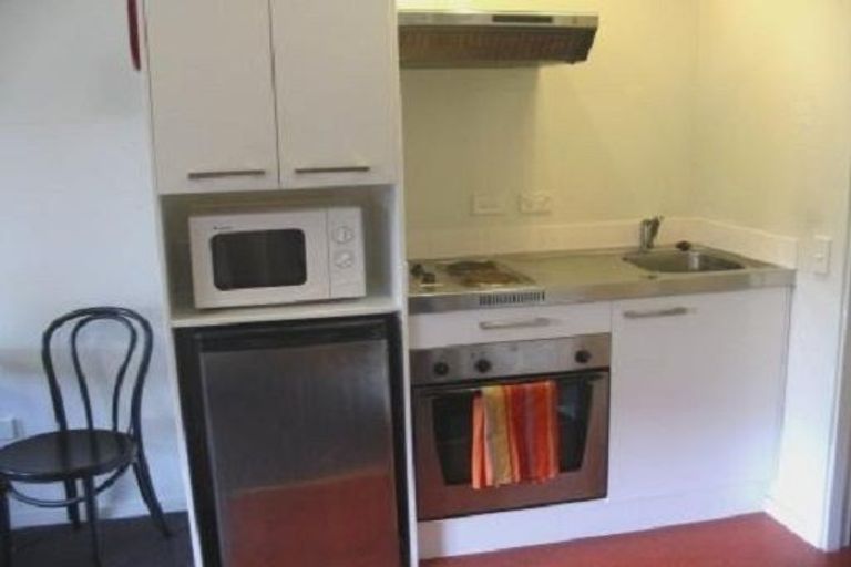 Photo of property in Viccentral, 169 The Terrace, Wellington Central, Wellington, 6011