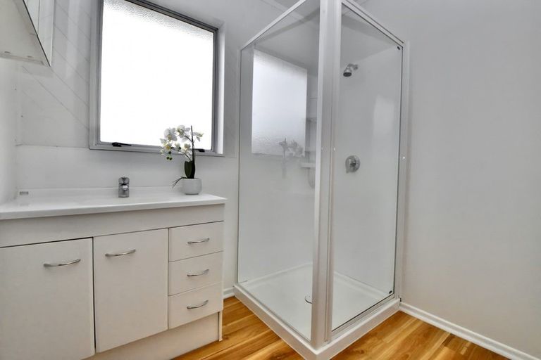 Photo of property in 41 Fisher Place, Carterton, 5713