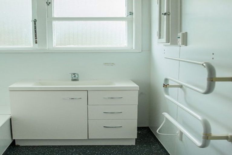 Photo of property in 6-12 Birchfield Road, Hauraki, Auckland, 0622