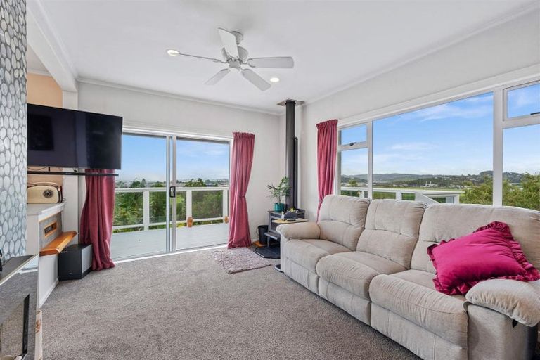 Photo of property in 34 Tanekaha Drive, Parahaki, Whangarei, 0112