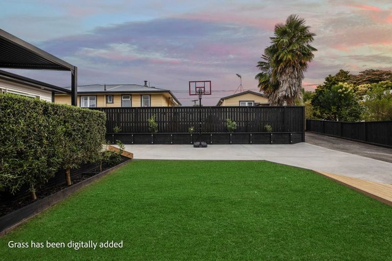 Photo of property in 6a Carey Street, Maeroa, Hamilton, 3200