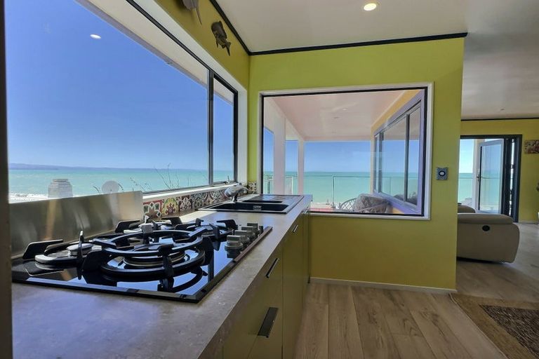 Photo of property in 267 Clifton Road, Te Awanga, 4102